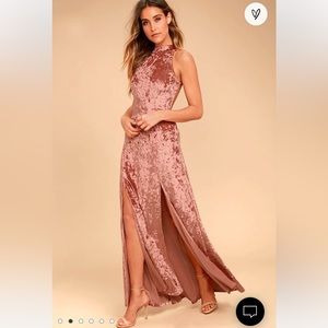 Lulu’s Sway My Options Rusty Rose Velvet Maxi Dress